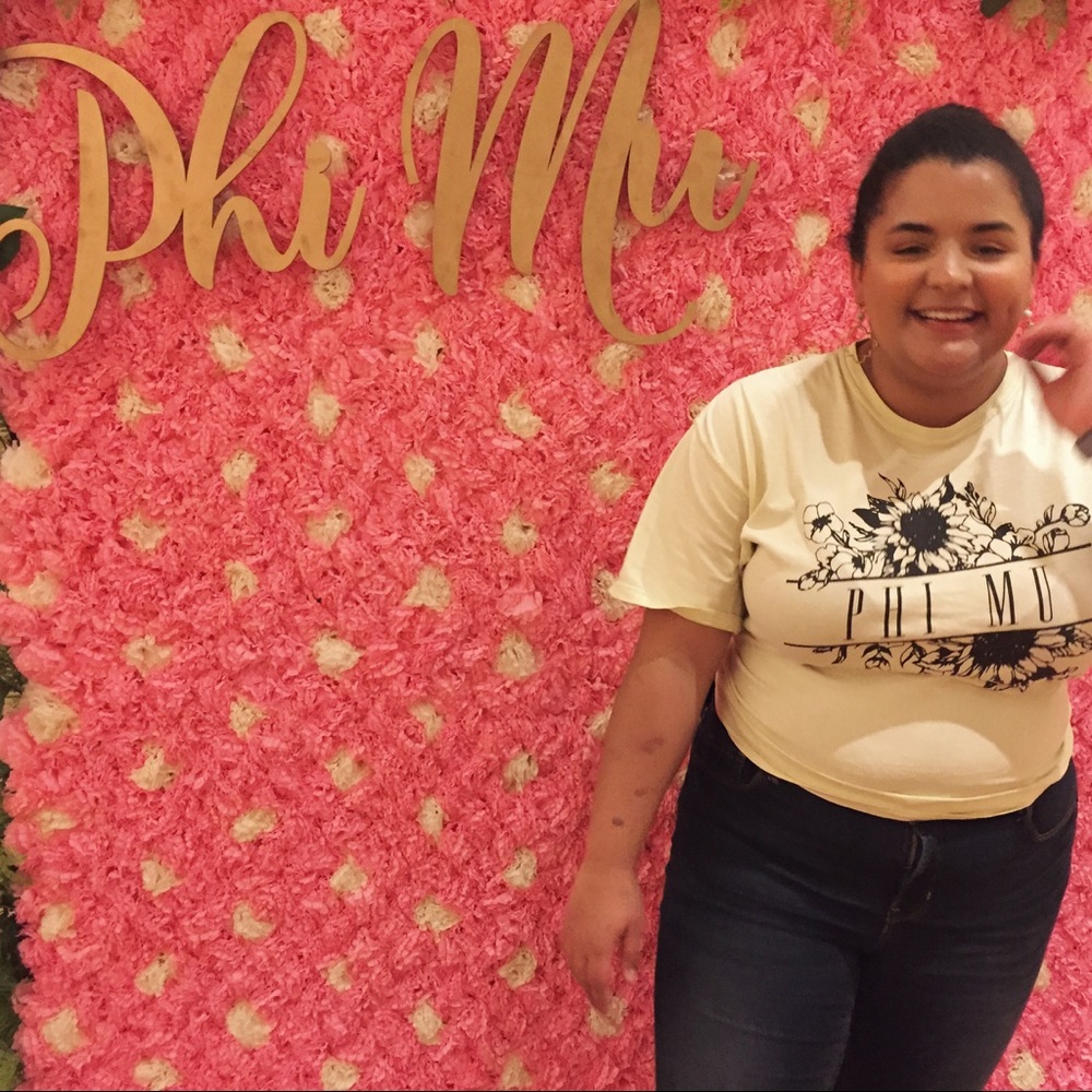 Meet your Posher, Savannah